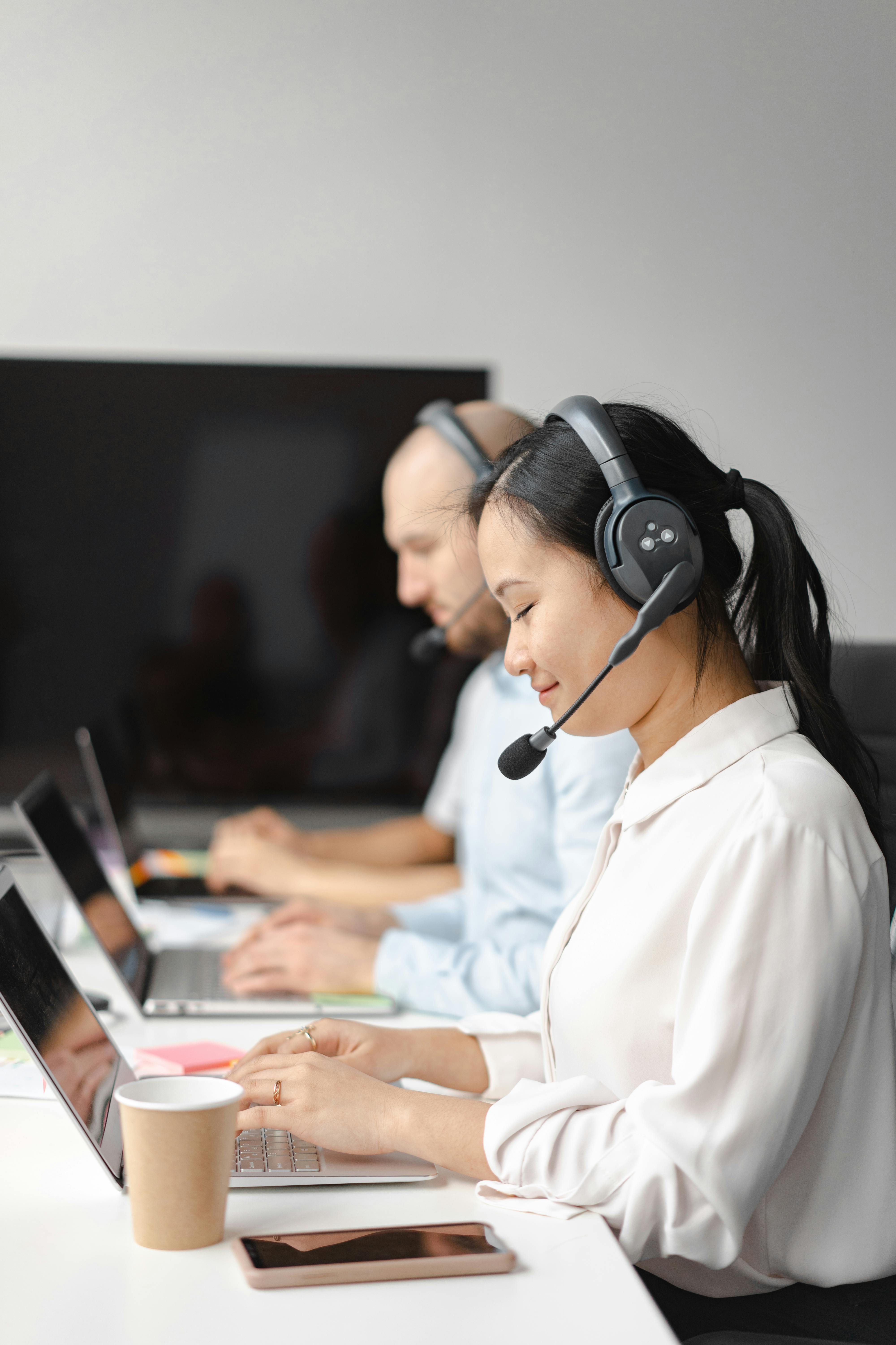 Best AI Customer Service Tools for US Businesses 2026
